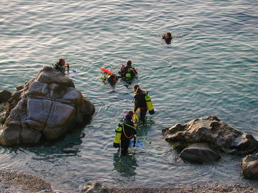 Diving Center Punta Stilo Apartment Екстериор снимка