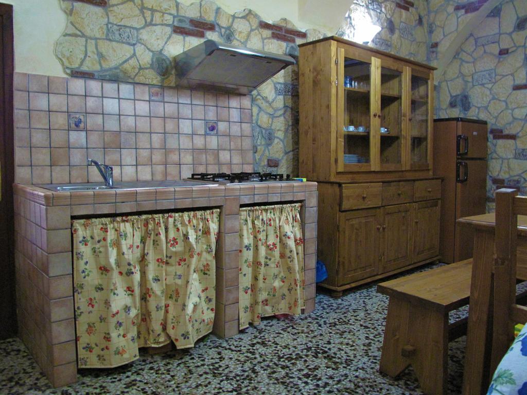 Diving Center Punta Stilo Apartment Стая снимка