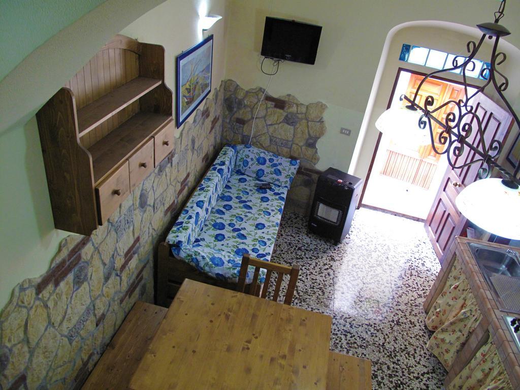 Diving Center Punta Stilo Apartment Стая снимка