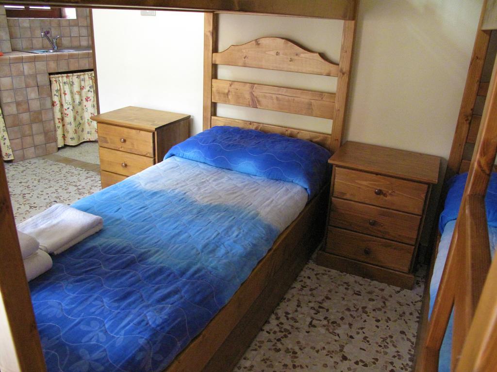 Diving Center Punta Stilo Apartment Стая снимка